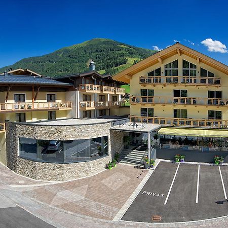 Hotel Alpina Заалбах-Хинтерглем Екстериор снимка