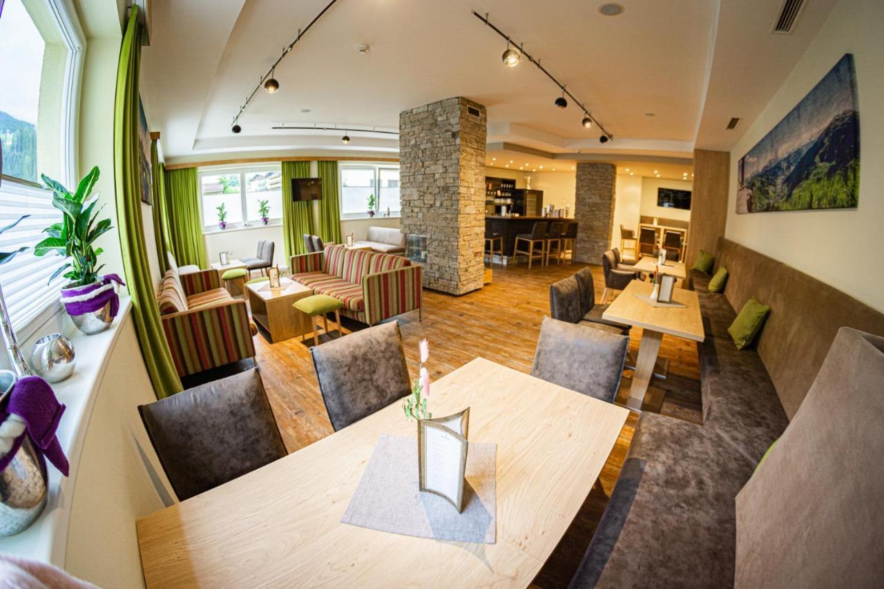 Hotel Alpina Заалбах-Хинтерглем Екстериор снимка