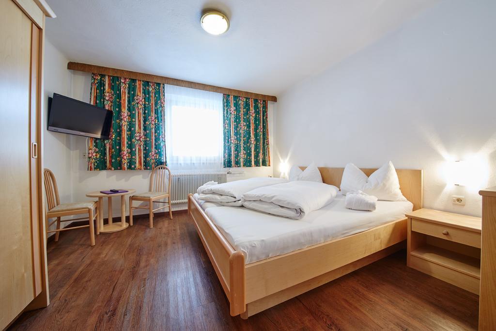 Hotel Alpina Заалбах-Хинтерглем Екстериор снимка